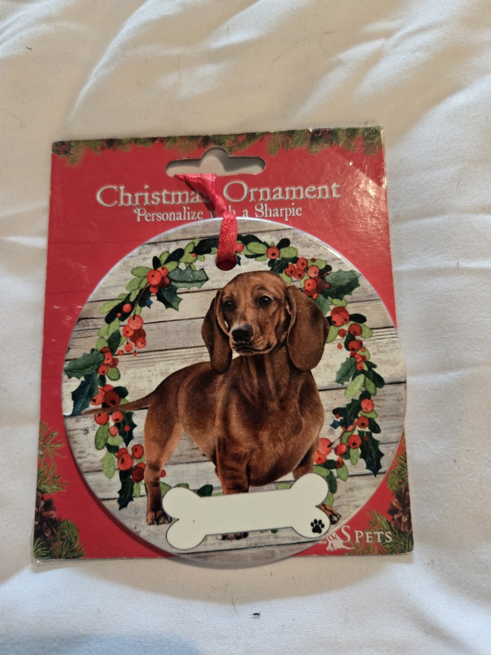 Christmas Dog Ornament with Dachshund and Wreath - Red Ribbon